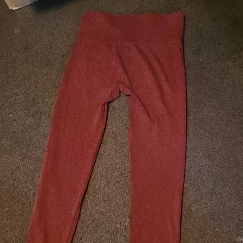 Red High-Waisted Leggings